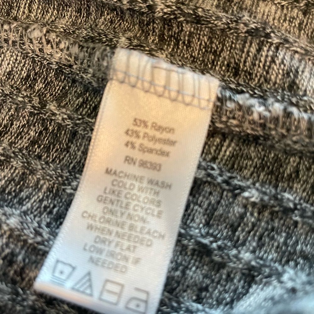 Lisa Rinna Collection Ribbed Long Cardigan - Picture 5 of 7